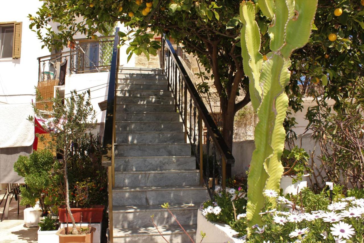 Traditional Stone House Rhodes City Buitenkant foto